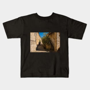 Street in Rocchette di Fazio, Tuscany Kids T-Shirt